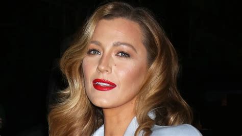 blake lively net worth 2022.